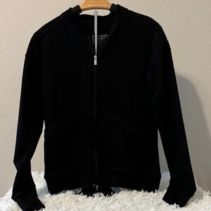 Women’s Black Zip-Up Scrub Jacket